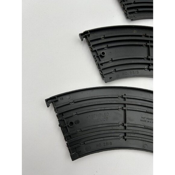 Aurora AFX 9" Radius Curve 1/4 Circle Slot Car Track Sections #2519 Lot of 5 - Picture 8 of 10